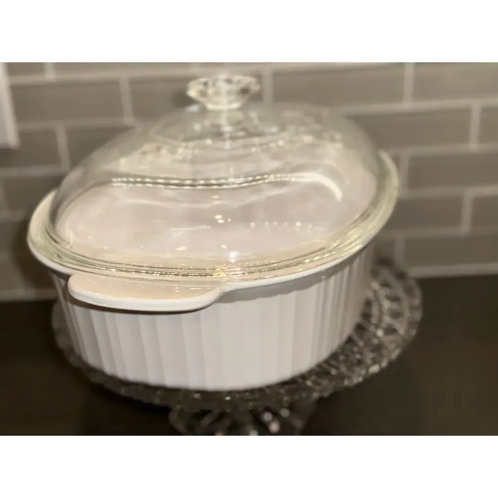 CorningWare “French White” 4 Liter Roaster Casserole F-14-B with Pyrex Lid